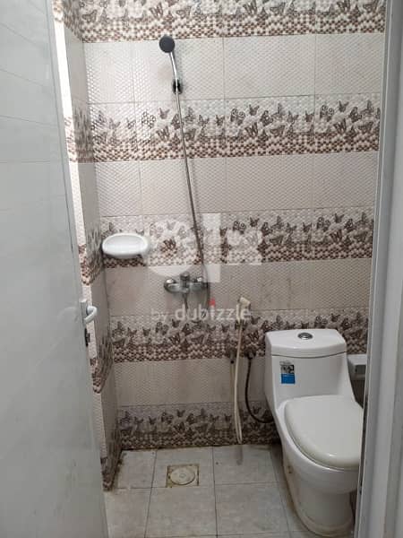 شقة للعوائل غرفتوصاله120 ريال بالواتسابflat for rent 4 family 120RO 7