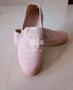 Used Shoes in very good condition 0