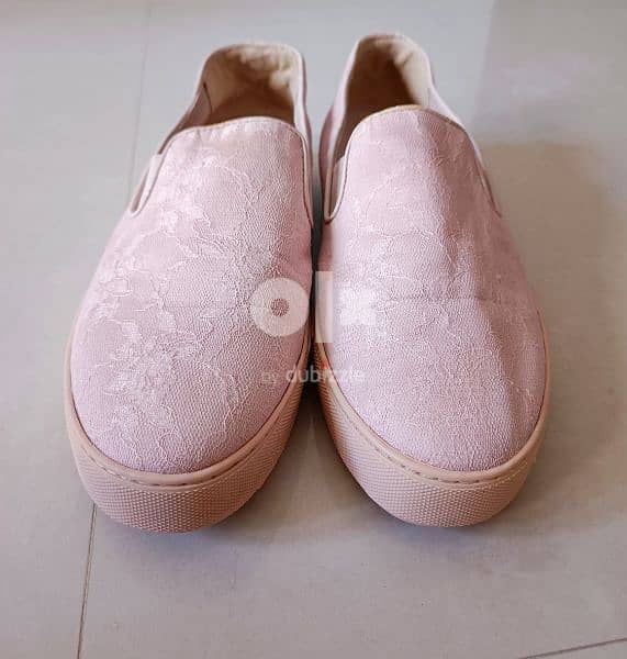 Used Shoes in very good condition 1