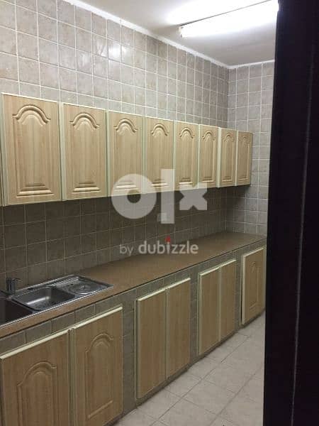 Room for rent opposite Mall of Oman for philippina 1