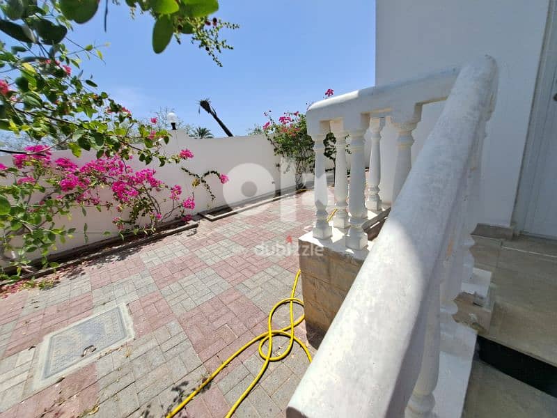 very beautiful  villa in Hail North quiet area spacious house 4