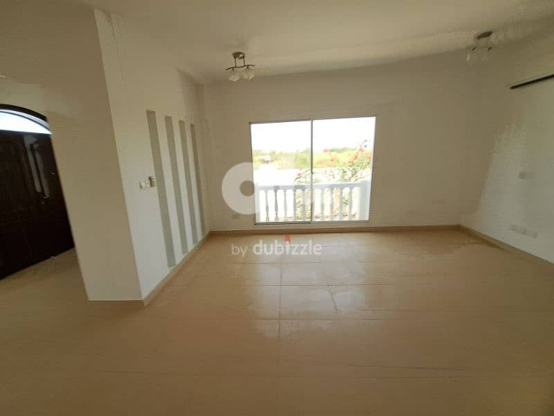 very beautiful  villa in Hail North quiet area spacious house 8