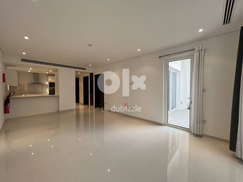 Large 1 Bedroom Apartment with Large Terrace for Sale in Al Mouj 4