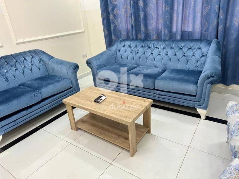 Single furnished Bed Room in Alkhuwair غرفة مؤثثة بالخوير 2