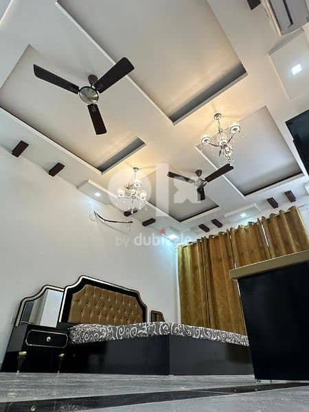 Single furnished Bed Room in Alkhuwair غرفة مؤثثة بالخوير 10