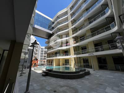 1 BR Modern Flat with Balcony in Muscat Hills