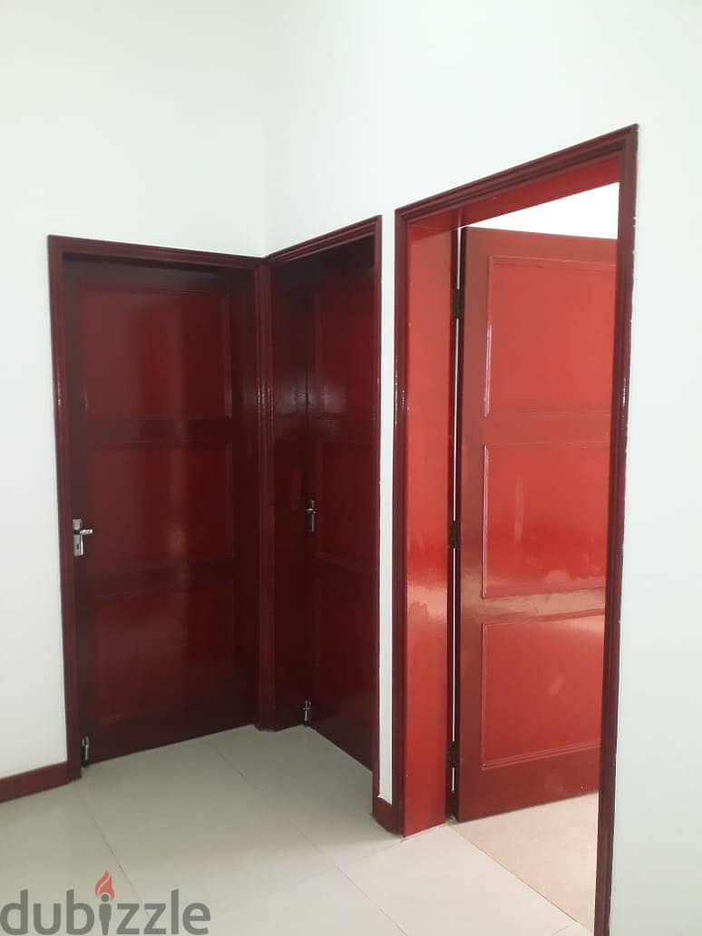 Flats for rent near Centerpoint Ruwi (Pizza Hut Building) 9