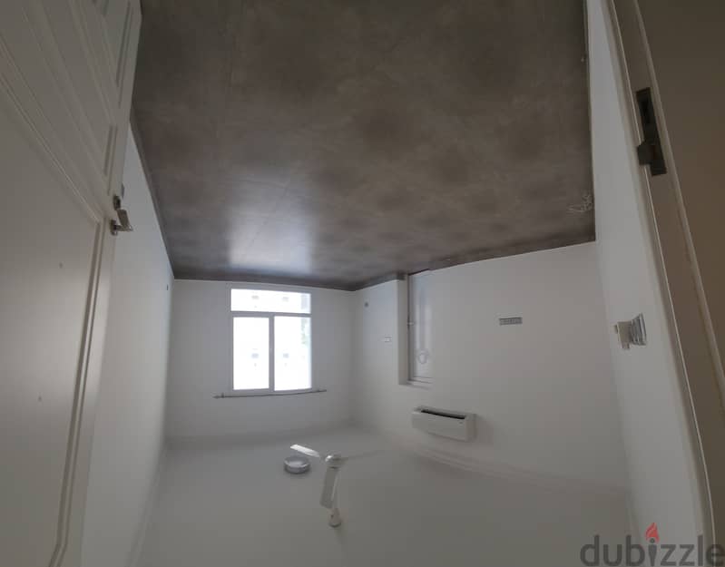 Luxury Apartment 1st Floor 4 Bhk For Rent in Al Hail North 6