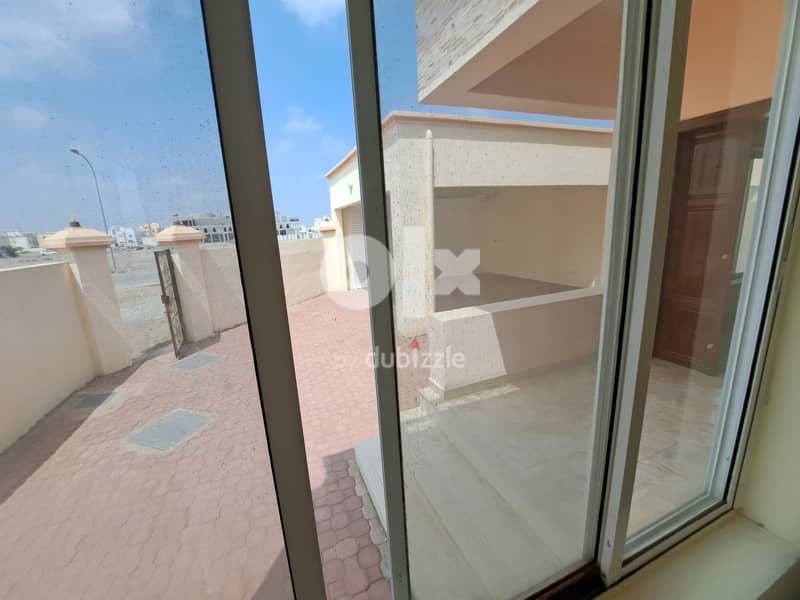 Brand new villa near  Al rhmout mosque in mobelah excellent location 11