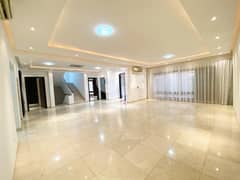 Villa for rent in qurum 6 bedrooms detached maids room