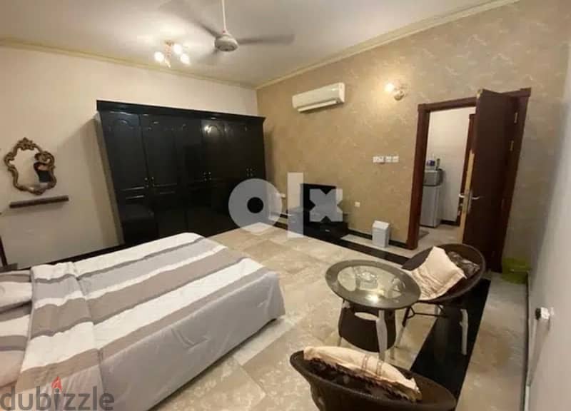 fully furnished room located in al zibah , غرفه مؤثثه في العذيبه 2