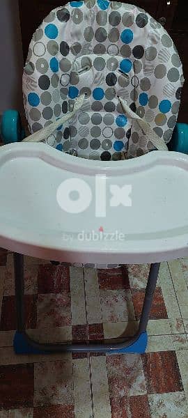 Baby High chair in Very good condition 2