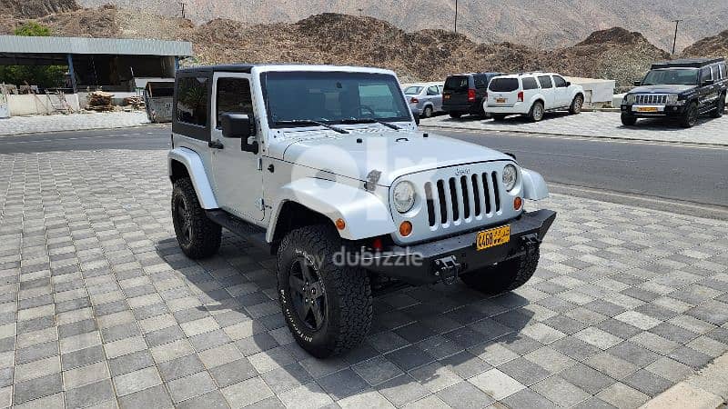 Jeep wrangler Sahara with off road spaceficathn 1