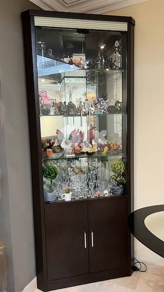 Glass cupboard showcase unit  /Glass corner crockery unit 1