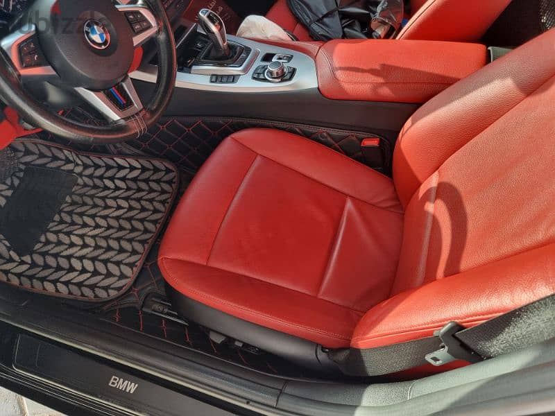BMW Z4 Oman agency car with excellent condition 4