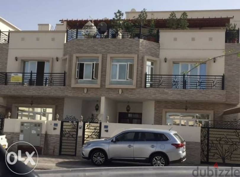 Fully furnished 2 bed apart penthouse, big terrace, FREE INTERNET 3