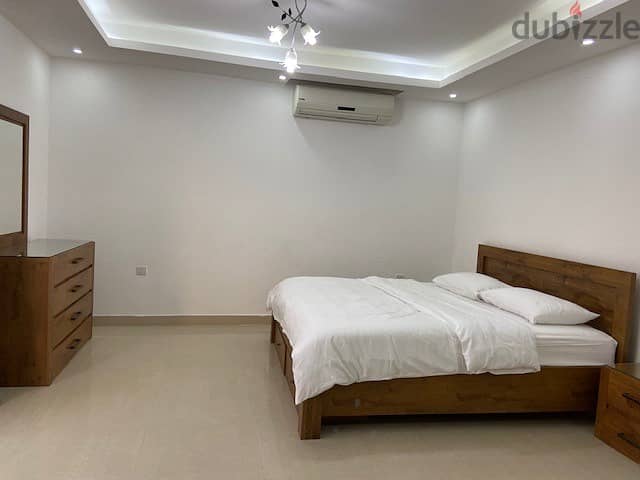 Fully furnished 2 bed apart penthouse, big terrace, FREE INTERNET 5