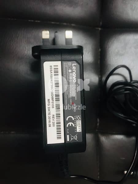 Lenovo orginal laptop  charger adapter 7