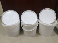 White Colour containers