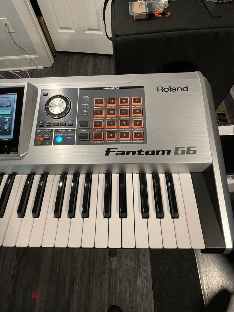 Roland Fantom G6 Music Workstation Keyboard Synthesizer 1