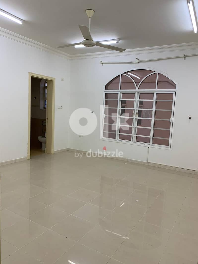 BANNER 105 -  2bhk FLAT flat near Ahmed Clinic MAWALEH SOUTH 7