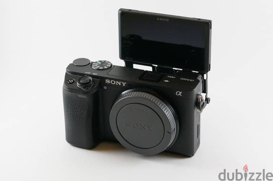 SONY ALPHA A 6400 MIRRORLESS WITH 18-135MM LENS 3