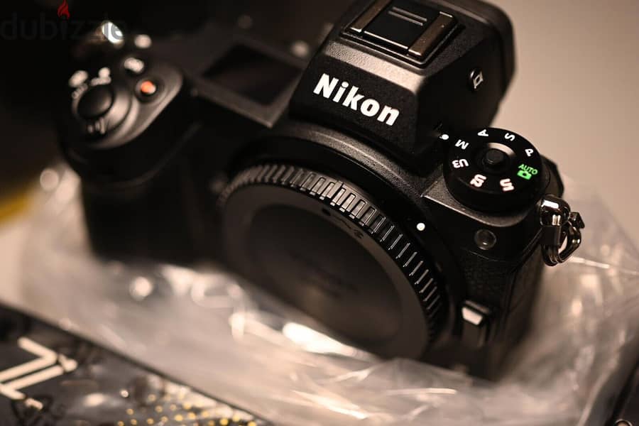 Nikon - Z 7 II 4k Mirrorless with NIKKOR Z 24-70mm f/4 Lens 1