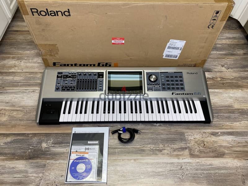 Roland Fantom G6 61 keys absolutely mint with box of papers 0