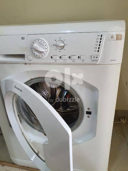 ariston washing machine 6KG 1