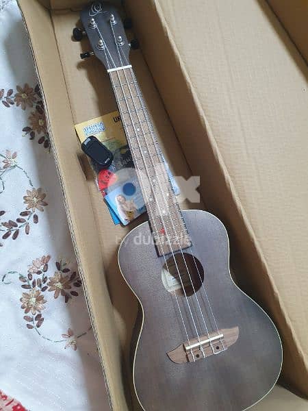 Brand New Concert Size Ukulele Okoume Coal Black 0