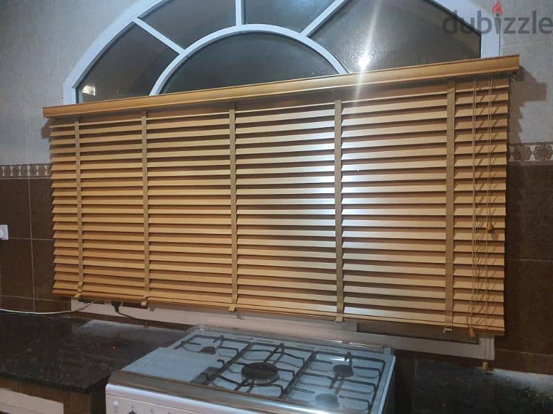 All kind of Blinds available vertical - wooden - venchi -rooler-zebra 3