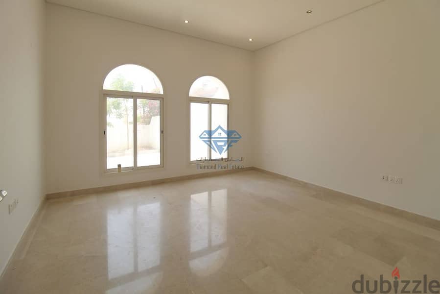 #REF991  Beautiful & Spacious 5BR+Maidroom Twin Villa for Rent in Madi 8