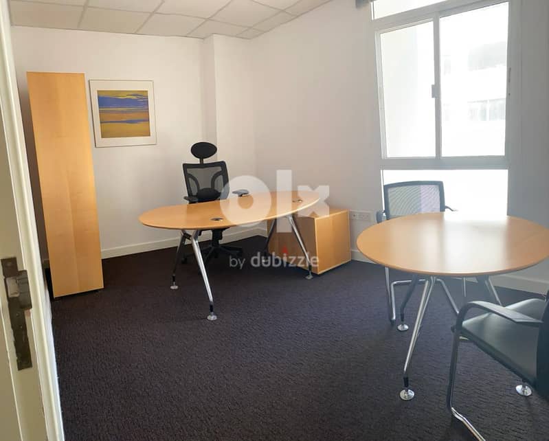 Ready-to-move in Office space for 2  people at Muscat, Al Wattayah 4