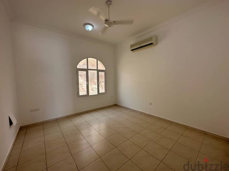 highly recommend 4+1 BHK huge twin villa in qurum pdo area 7