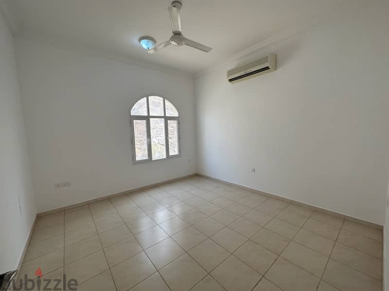 highly recommend 4+1 BHK huge twin villa in qurum pdo area 15