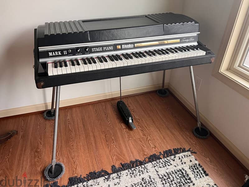 Rhodes Mark II Stage Piano 73 Key Electric Piano, 1