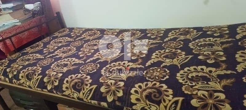 bed with mattress 1