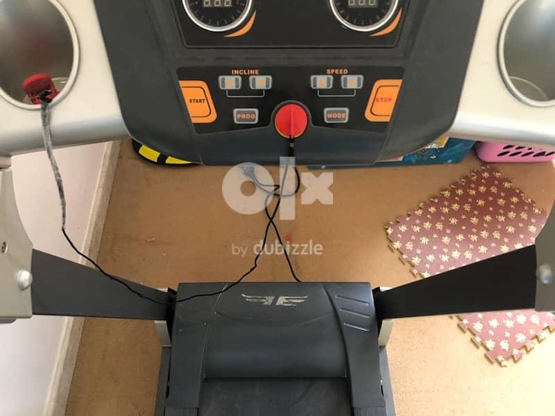 U-Style inclineable treadmill 3