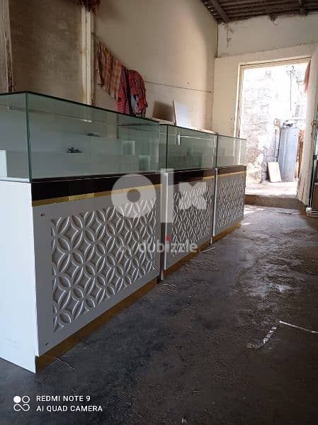 Premium Quality Counters and Cupboard 5