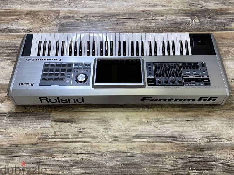 Roland Fantom G6 61 keys absolutely mint with box of papers 1