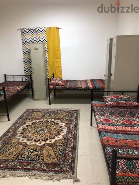 Bed space available for rent in Al Ghubra behind aster Al Raffa Hosptl 5