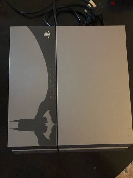 Limited edition Batman PS4 for sale   500gb storage  like new 2