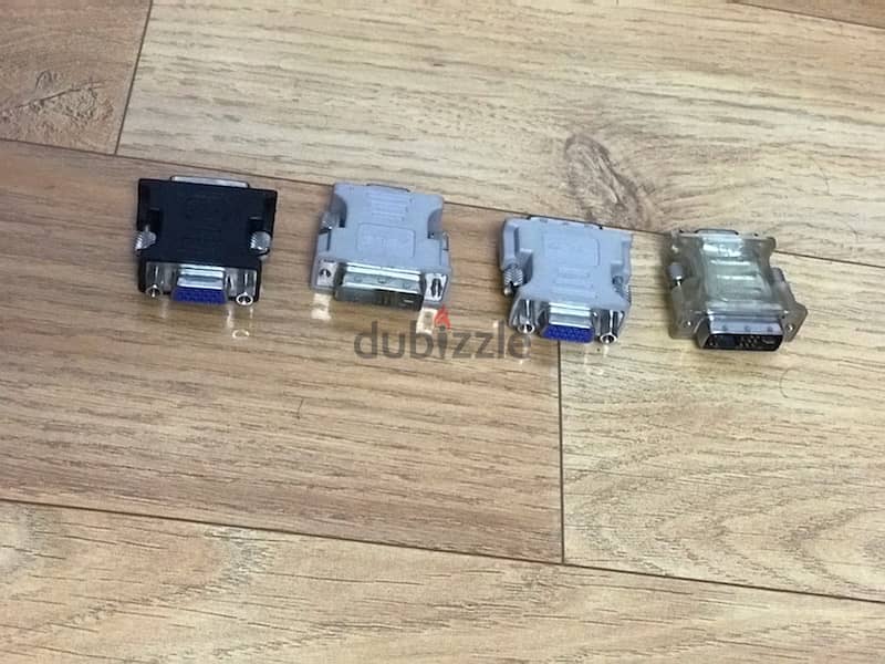 connector dvi to vga and other assoceries 4