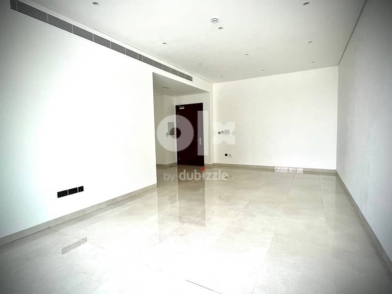 1 BHK New Appartment with Massive Terrace - Lagoon Residence 4