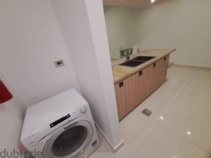 one bedroom fully furnished flat in remal Bosher 16