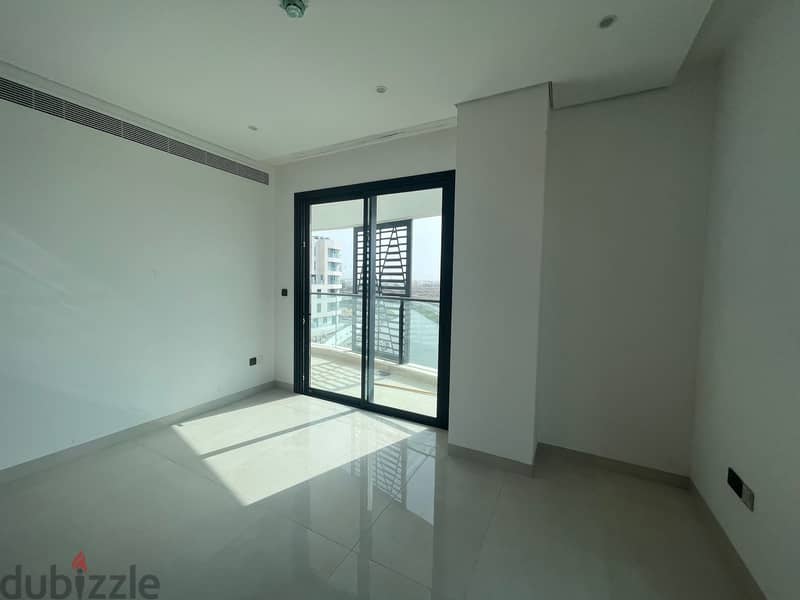 2 BR Sea View Apartment in Al Mouj For Sale 8