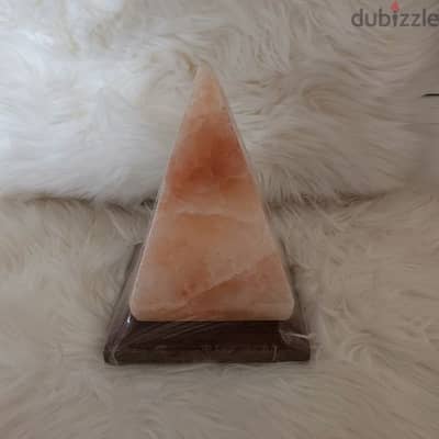Himalayan Salt Lamp Pyramid (Big)