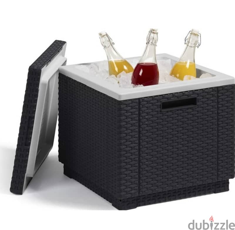 Ice cube Outdoor cooler /Outdoor Drinks Box storage - New cooler 5