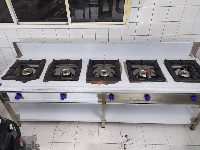 Heavy duty gas stove and steel work for hotels 0