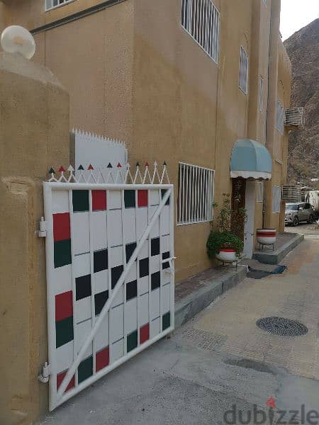 price reduced: 3 bedroom Apartment for rent in wadi  kabeer 0